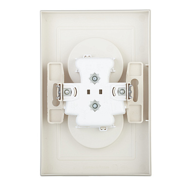 Розетка Systeme Electric AtlasDesign встраиваемая бежевая со шторками (ATN000222)