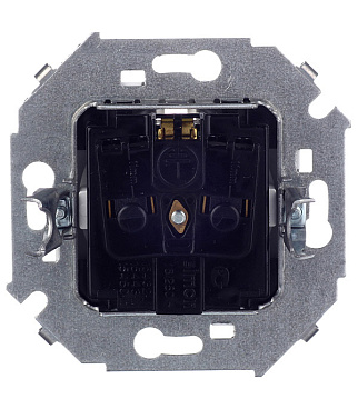 Розетка Simon 15 встраиваемая белая со шторками (1591443-030)