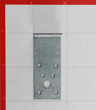 Уголок крепежный оцинкованный 90х90х40х2 мм