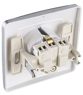 Розетка Systeme Electric Blanca встраиваемая алюминий со шторками (BLNRS001113)