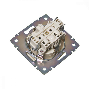 Розетка Legrand Valena встраиваемая слоновая кость с крышкой (695614)