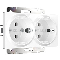 Розетка Werkel встраиваемая белая (a051129)