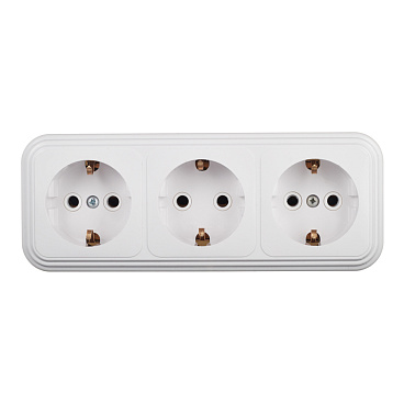 Розетка Svet накладная белая (0215-00821)