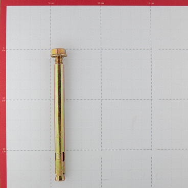 Анкерный болт 10х125 мм для бетона с гайкой