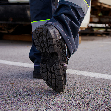 Полуботинки рабочие из искусственной кожи с защитным подноском размер 42 черные Мистраль Аскет (134500)