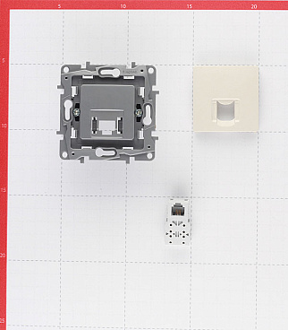 Розетка телефонная Legrand Etika встраиваемая слоновая кость RJ11 (672340)