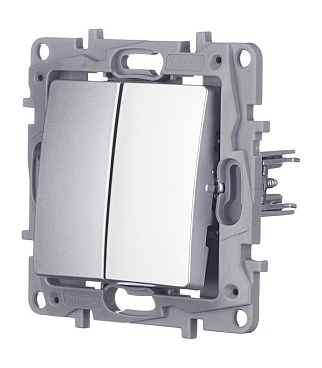 Переключатель Legrand Etika двухклавишный встраиваемый алюминий (672412)