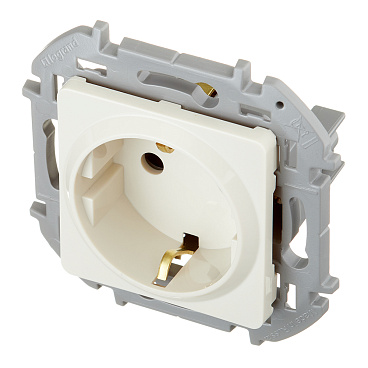 Розетка Legrand Inspiria встраиваемая слоновая кость со шторками (673731)