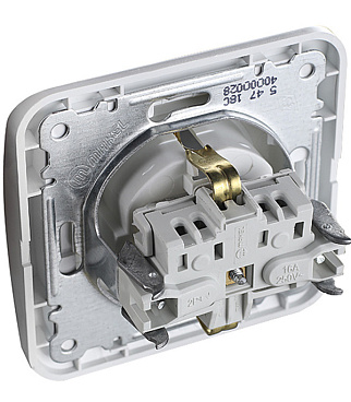 Розетка Makel Mimoza встраиваемая белая со шторками (12058)