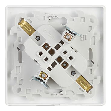 Розетка Simon 24 Harmonie встраиваемая белая (2450459-030)