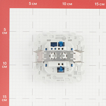 Выключатель Simon 24 Harmonie одноклавишный встраиваемый белый (2420101-030)