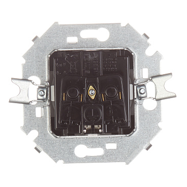 Розетка Simon 15 встраиваемая белая (1591432-030)