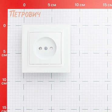 Розетка EKF Минск встраиваемая белая со шторками (ERR10-022-100)