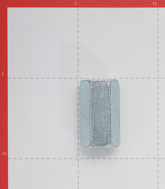 Гайка соединительная оцинкованная М14 х42 мм DIN 6334 (1 шт.)