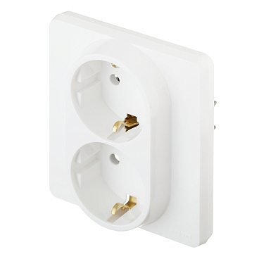 Розетка Legrand Inspiria встраиваемая белая (673750)