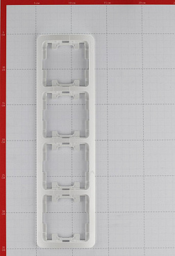 Рамка Makel Mimoza четырехместная белая (22039)