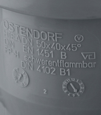 Тройник Ostendorf HTEA d50х40 мм 45° пластиковый для внутренней канализации (112210)