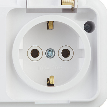 Розетка Svet накладная белая с крышкой (EV 0366-6620)