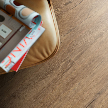 Ламинат 33 класс Egger Home дуб честер коричневый 1,496 кв.м 12 мм с фаской