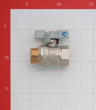 Кран шаровой латунный СТМ 3/4 ВР(г) х 3/4 НР(ш) бабочка прямой