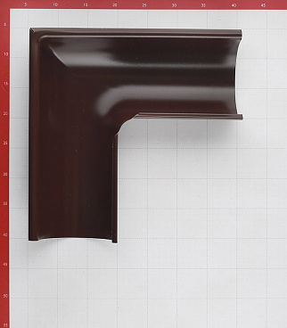 Угол желоба Grand Line металлический внешний d125 мм 90° коричневый RAL 8017