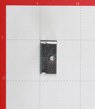 Уголок соединительный оцинкованный 40х40х20х2 мм