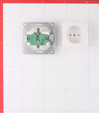 Розетка Hegel Master встраиваемая белая (РС16-411)