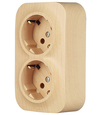 Розетка Legrand Quteo накладная дерево (782293)