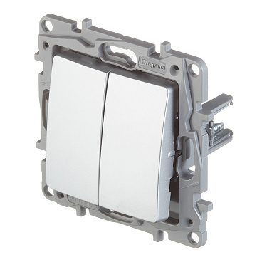 Выключатель Legrand Etika двухклавишный встраиваемый алюминий (672402)