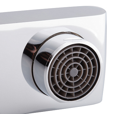 Смеситель для ванны Lavelly Balance хром однорычажный с коротким изливом с лейкой (672217)