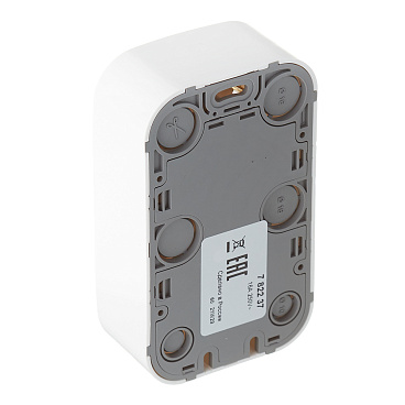 Розетка Legrand Quteo накладная белая (782237)