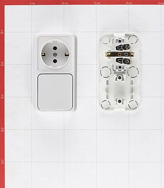 Блок выключатель и розетка Makel Siva Ustu одноклавишный накладной белый (451A1)